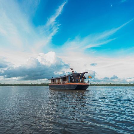 מלון בנטוטה Yathra Houseboat מראה חיצוני תמונה
