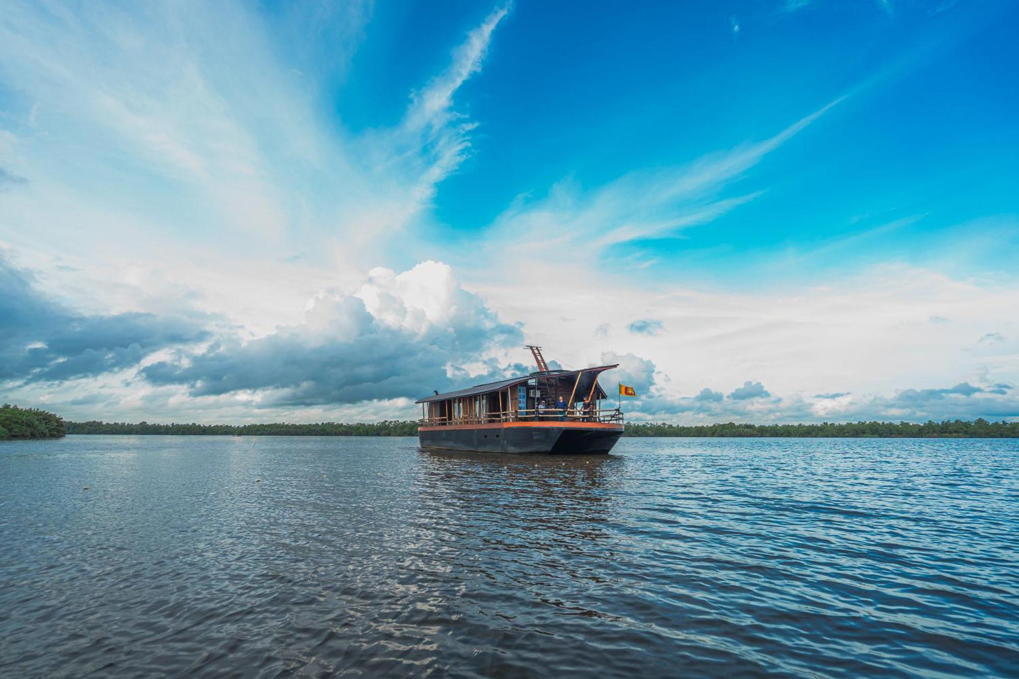 מלון בנטוטה Yathra Houseboat מראה חיצוני תמונה